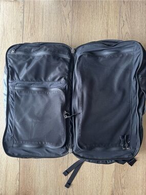 Cotopaxi Allpa 28L Black Travel Backpack MSRP$205 no defects